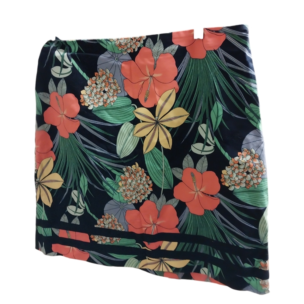 Size 10 women's Talbots a line skirt. Floral multicolored design.
